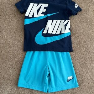 Nike Navy and Light Blue Kids Set